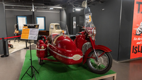Családi időutazás a 365 Oldtimer Múzeumban hétköznap, Budapesten 12