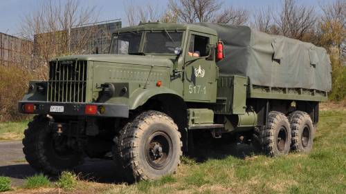 KRAZ katonai teherautó vezetés Gyálon 3