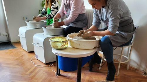Alkotás korongon! – Kreatív kerámia workshop Nyíregyházán 7