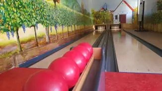 MicroBowling játék Palkonyán a Borverandán ajándék üveg borral