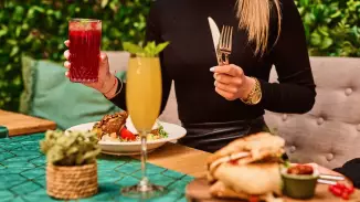 Eggscuse Me?! – Bottomless Brunch Budapest belvárosában