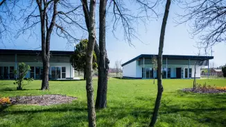 Modern apartman egy vízi komplexumban, főszezonban