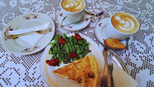 Élj a mának! Bőséges reggeli a C’est la vie Caféban, Pátyon 3
