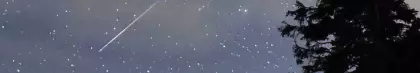 A Perseidák Meteorraj: A Nyári Égbolt Varázslatos Csillaghullása