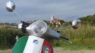 4 órás Vespa robogótúra Nagyvázsonyba kemény 50 köbcentivel